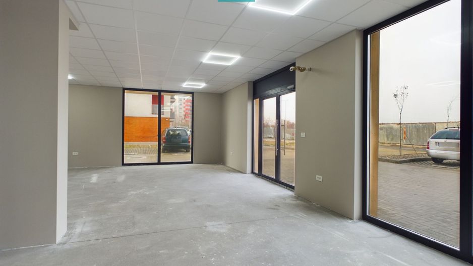 Spatiu comercial 90mp - Poză 2