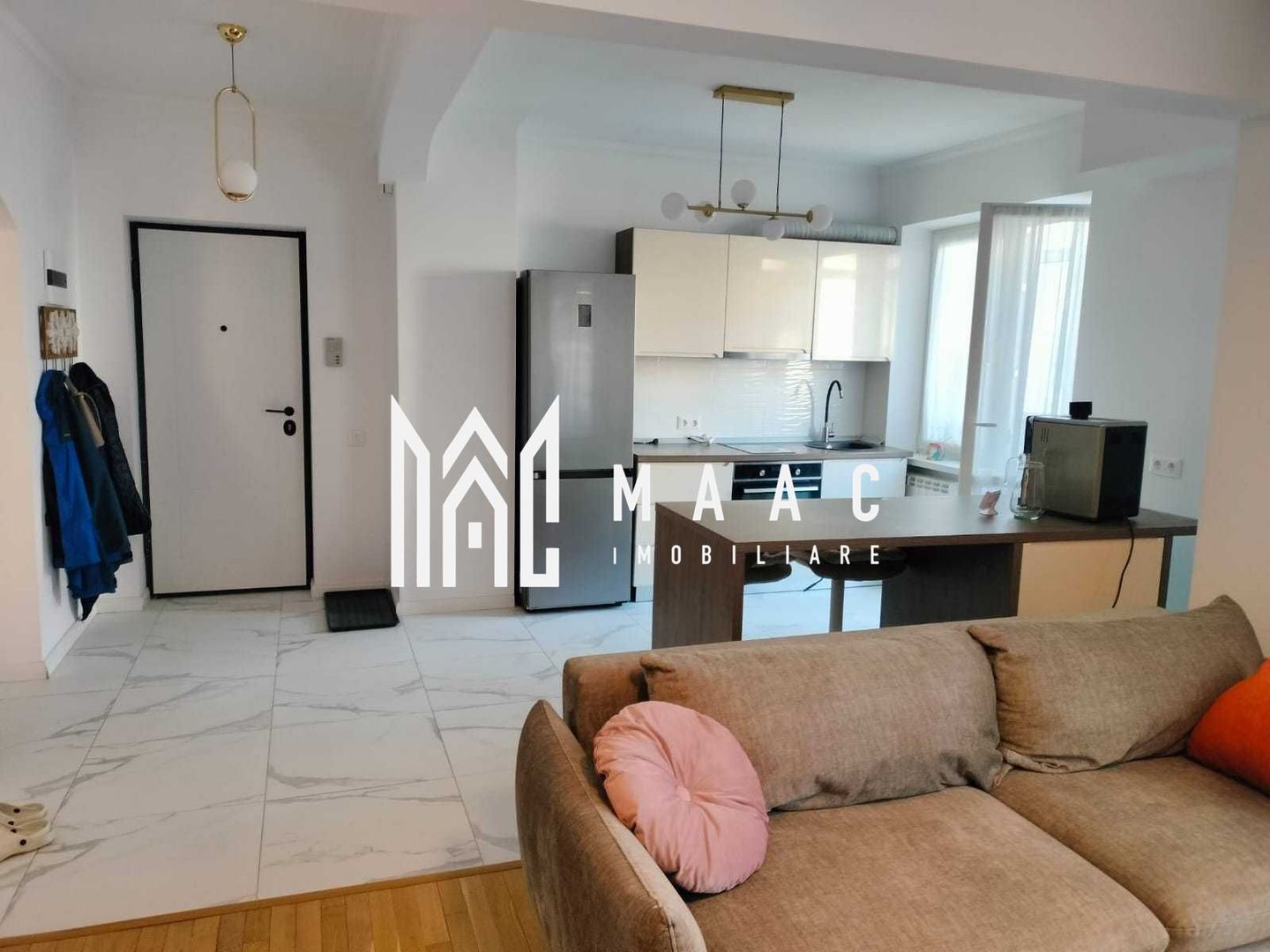 Apartament 3 camere | Etaj 1 | Balcon | Pivnita | 67 MPU | Ultracentral - Poză 4