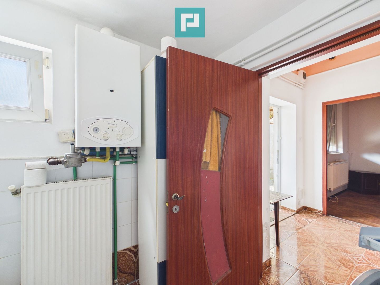 2 case separate + curte 1400 mp – Zona Dâmbovița - Poză 22