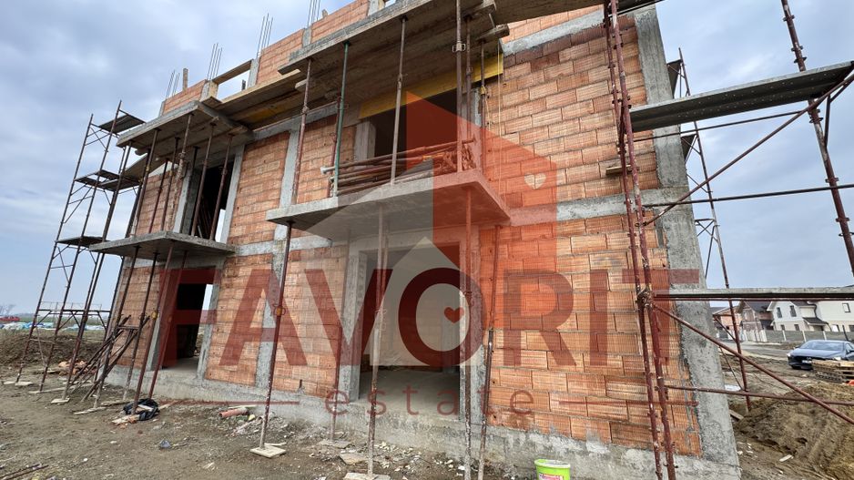 Apartament 2 camere. Decomandat. La asfalt - Poză 4