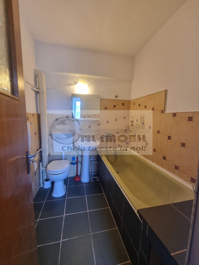 Nicolina - 2 Camere Decomandat, 65 mp - etaj 3 - Negociabil ! - Poză 6