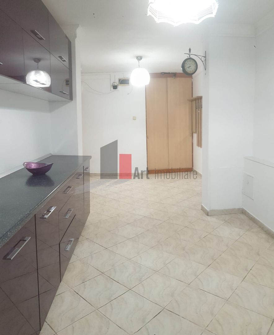 Apartament 4 camere Ghencea - Poză 4