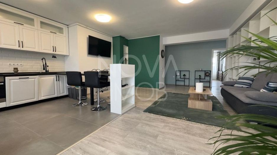 Penthouse 101 mp. utili + 56 mp. terasa Zona Piata Cluj - Cartier Kogalniceanu - Poză 2