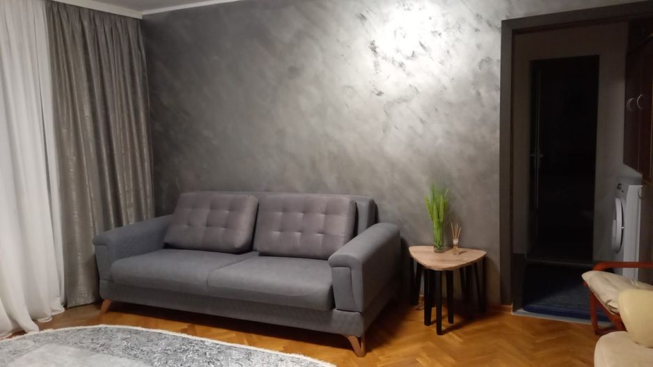 Apartament cu 2 camere, zona Tribunal - Papadie, prima inchiriere - Poză 2