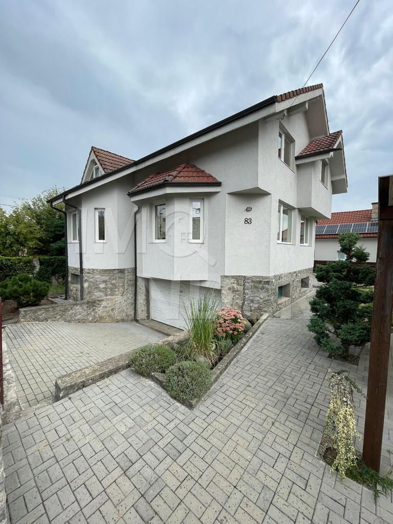 Vânzare casă Gheorgheni,  293 mp utili, 500 mp teren - Poză 1