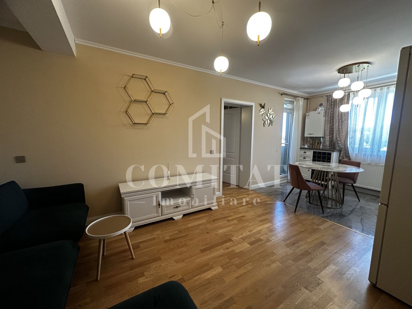 Apartament 3 camere | Loc de parcare | Zona Restaurantului Milanese - Poză 3