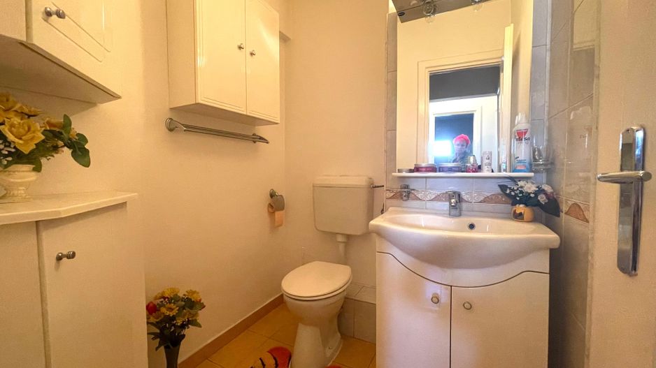 Apartament zona Soarelui - 3 camere - etaj 3 - Poză 10