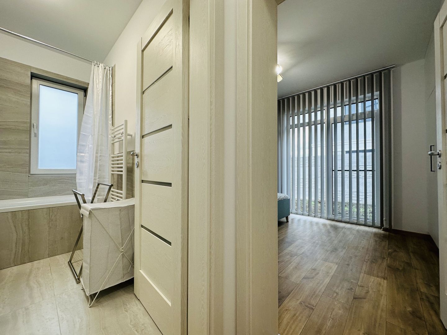 Prima inchiriere, 2 camere - Segmentul Premium - Curte & Parcare - Poză 18