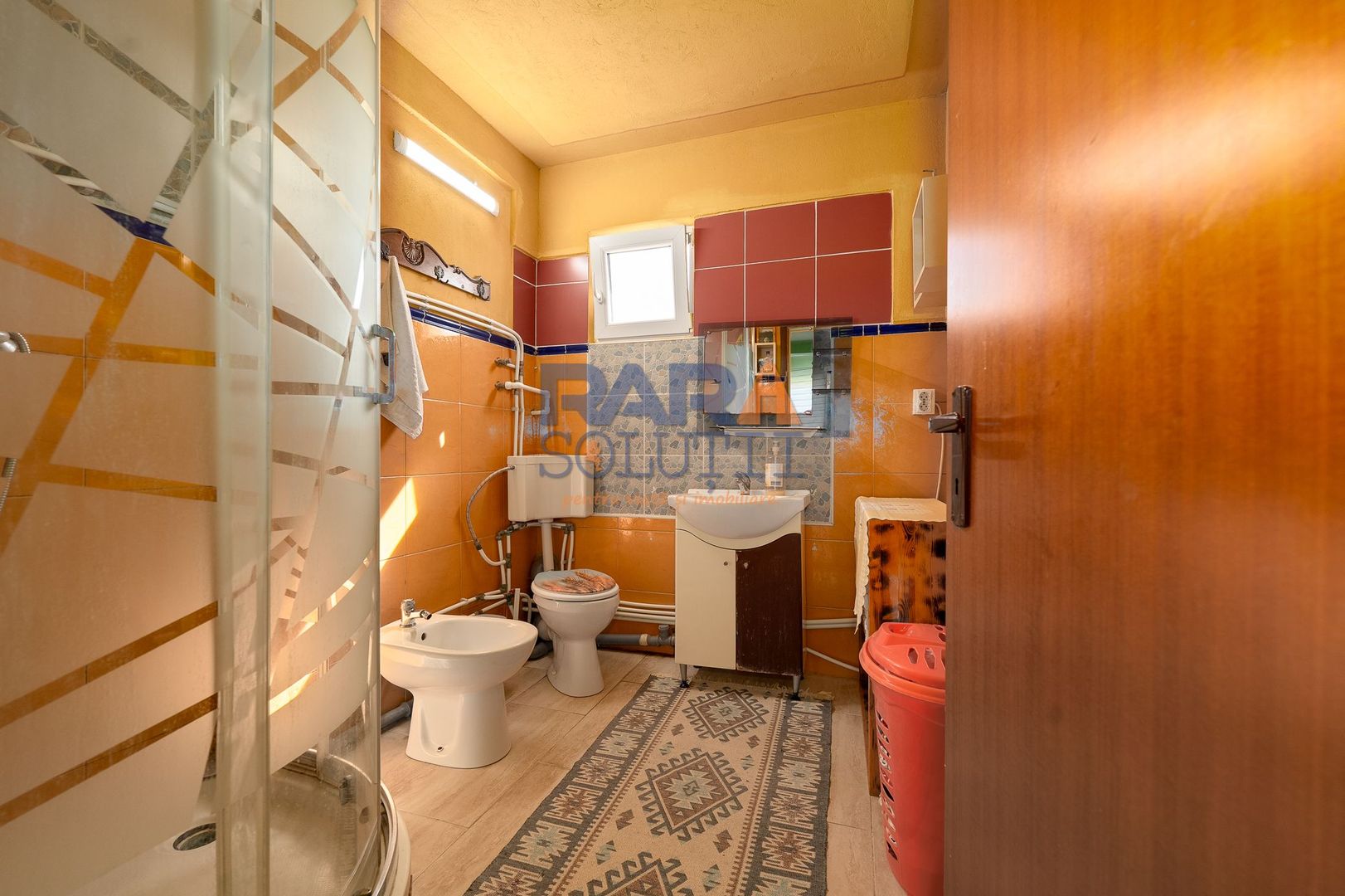 Vilă din cărămidă cu 4 dormitoare și 3 băi - Poză 12