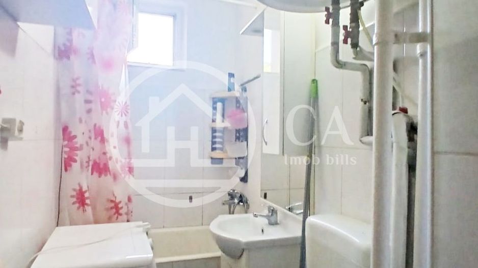 Apartament cu 2 camere de vanzare in zona Rogerius, Oradea - Poză 7