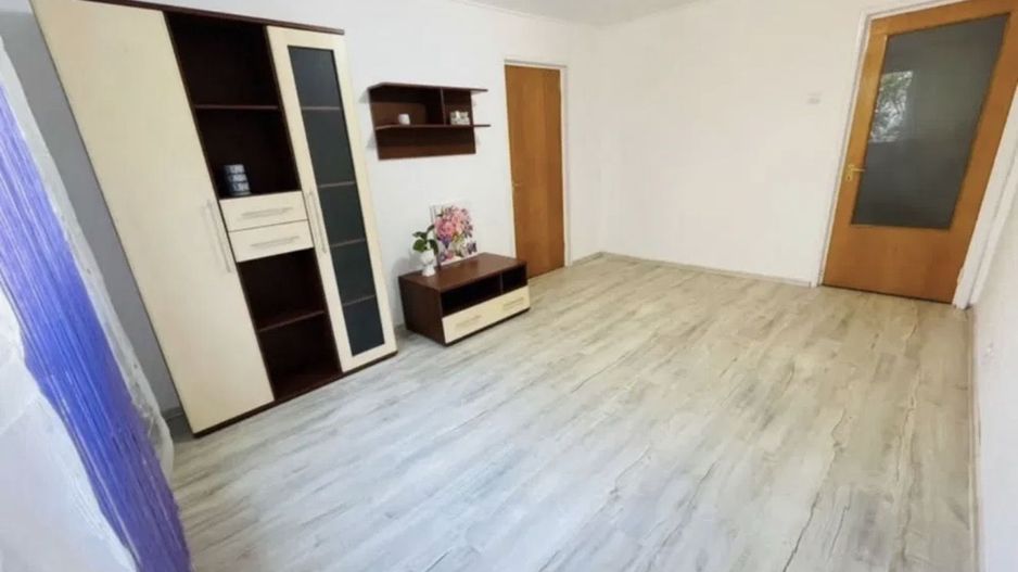 AP. 3 CAMERE- COMPLEX DOMINO, BLOC REABILITAT, BUCATARIE INCHISA - Poză 4