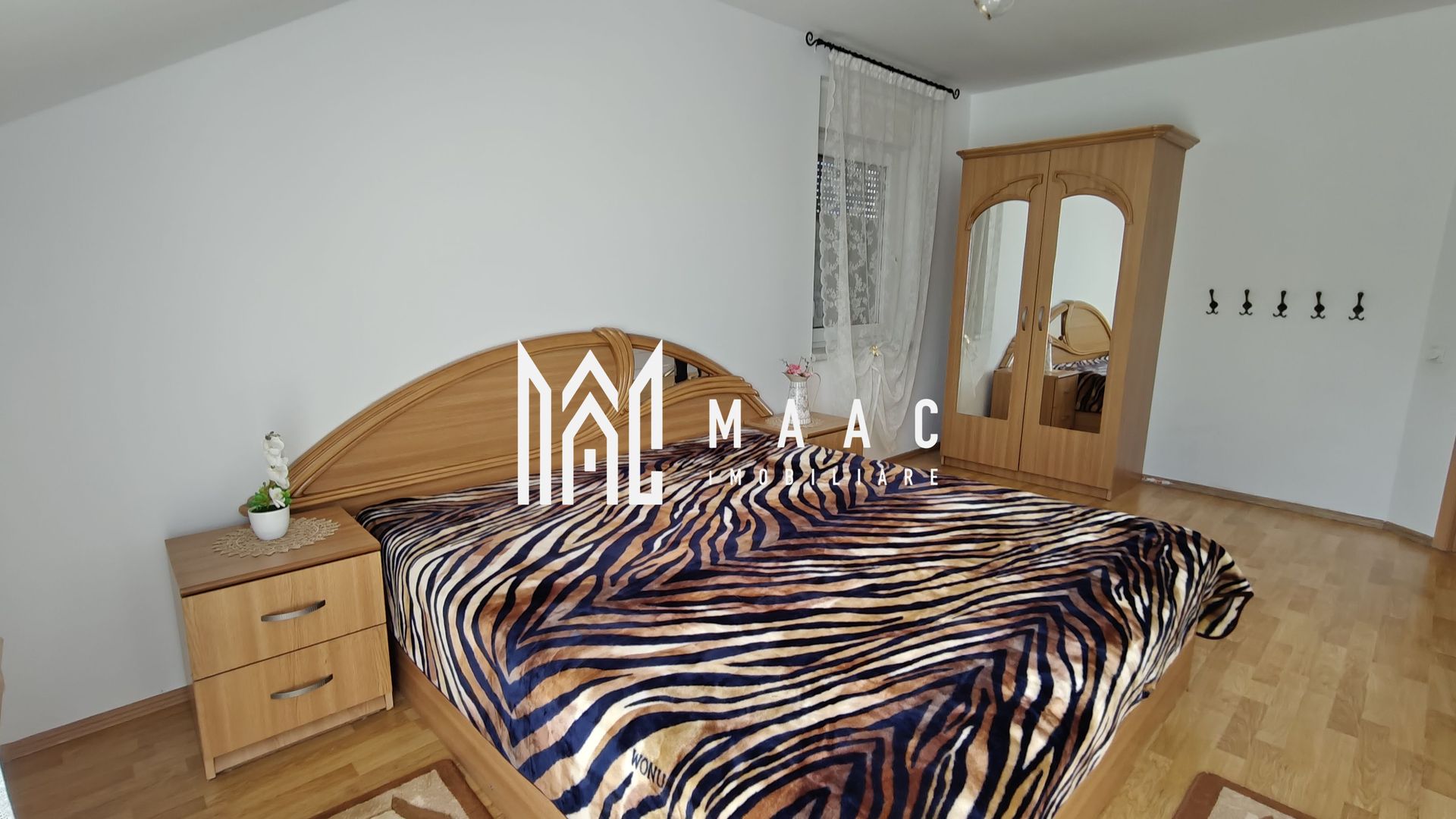 Casă de închiriat 4 camere | Sibiu Trei Stejari | 260 mp, garaj - Poză 9