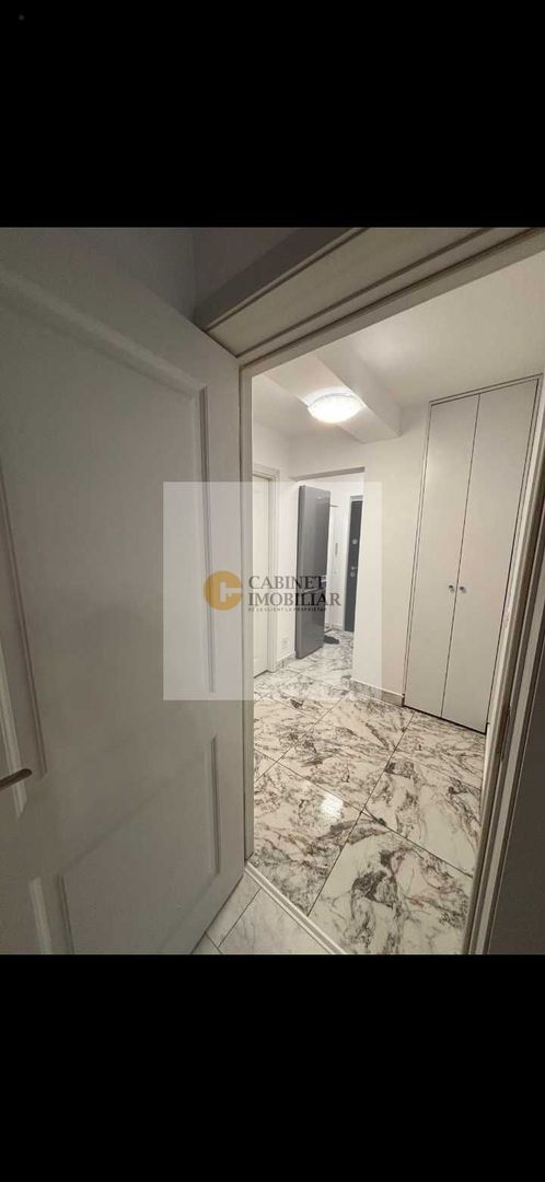 2 camere |  Favorit | 47mp - Poză 3