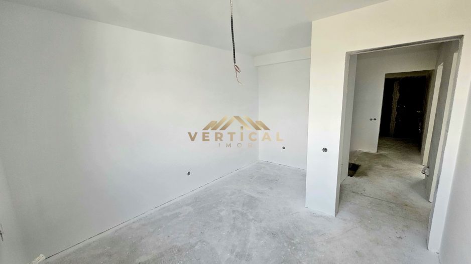Vila 4 camere | 2 bai | teren 200 mp | Centru comuna - Poză 6