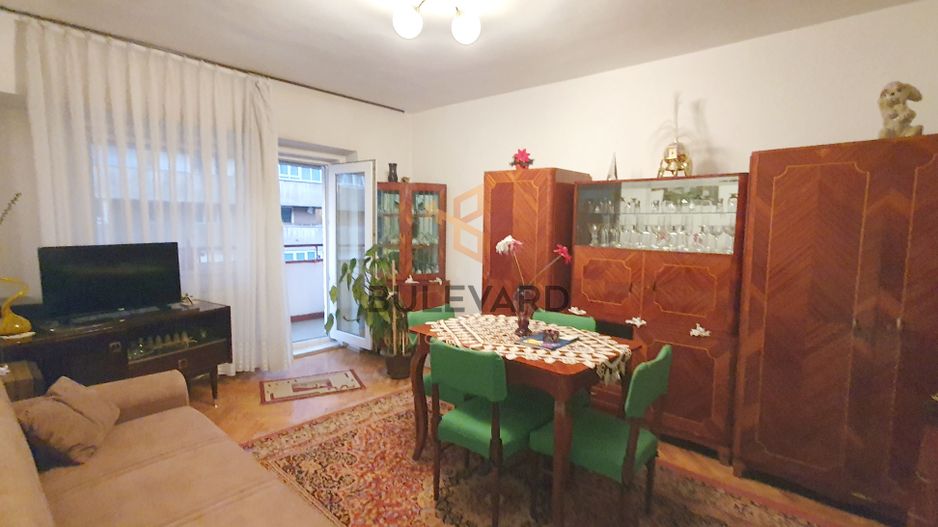 Apartament cu 2 camere decomandate, str. Aurel Vlaicu! - Poză 1