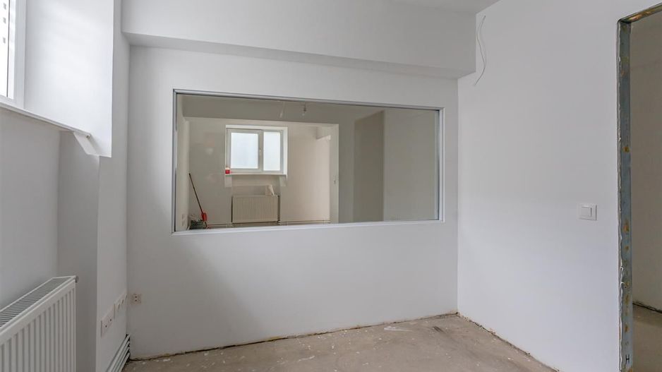 Spatiu comercial la demisol cu acces direct din strada - Poză 8