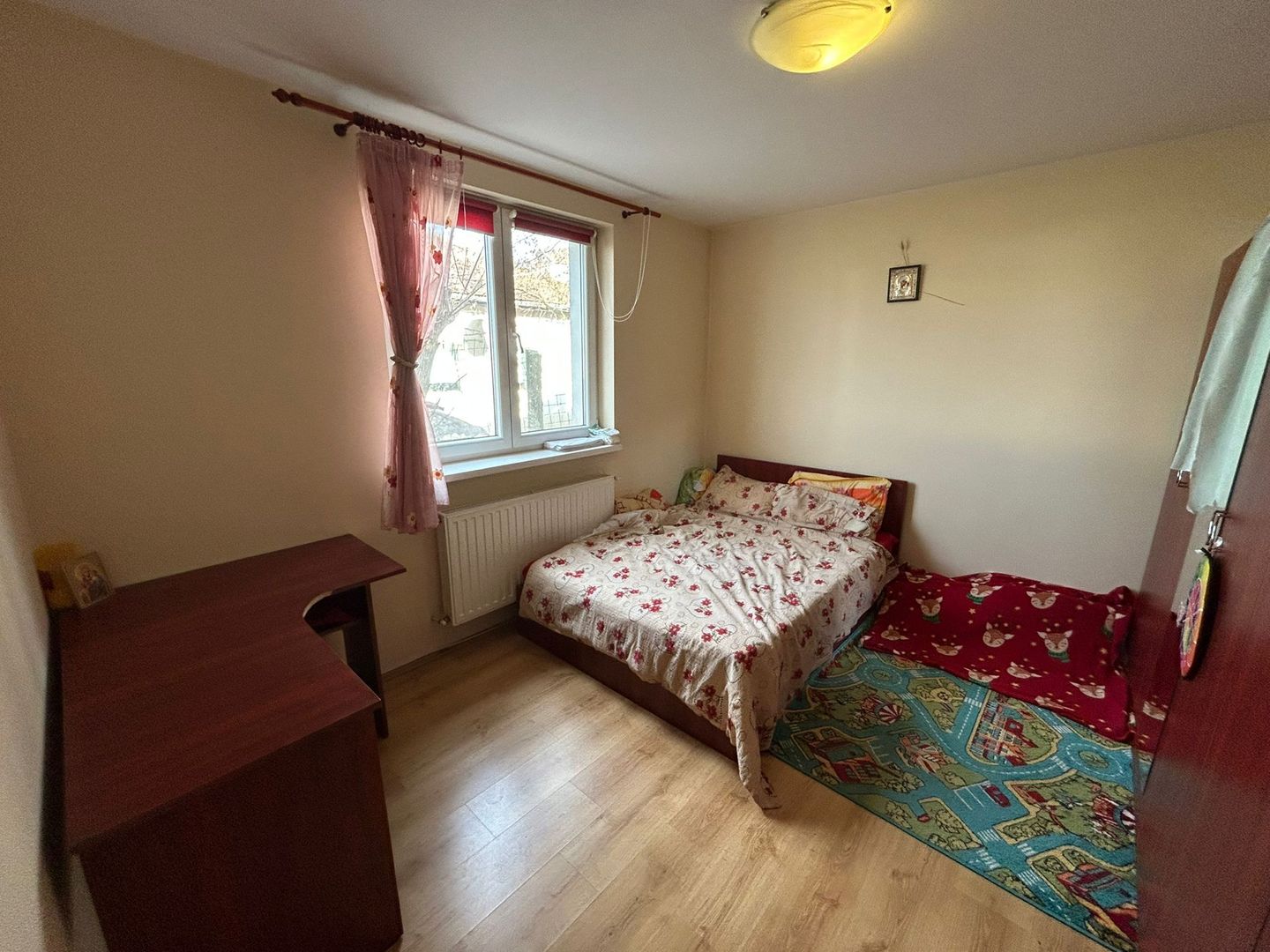 Apartament 3 camere, parter inalt - zona Cetate - Poză 2