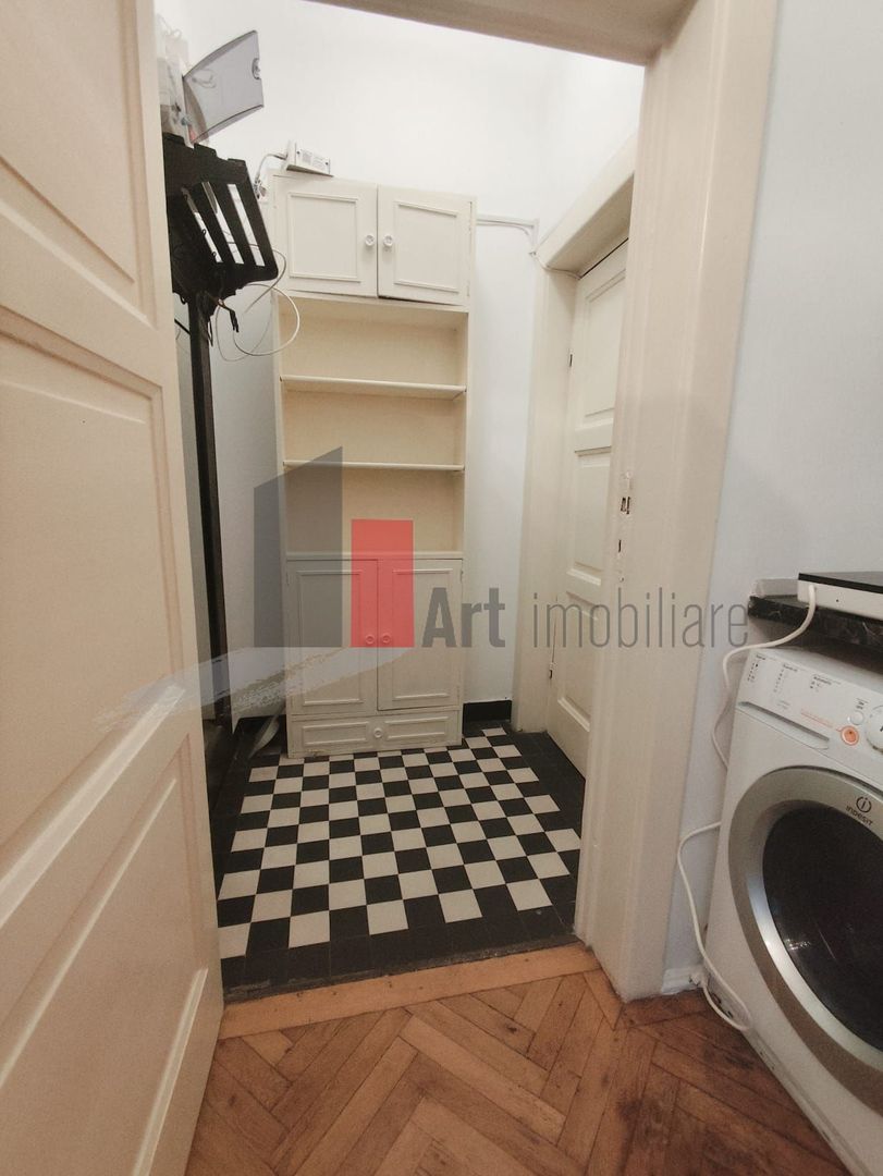 Garsoniera de inchiriat in zona Magheru (ultracentral) - Poză 6