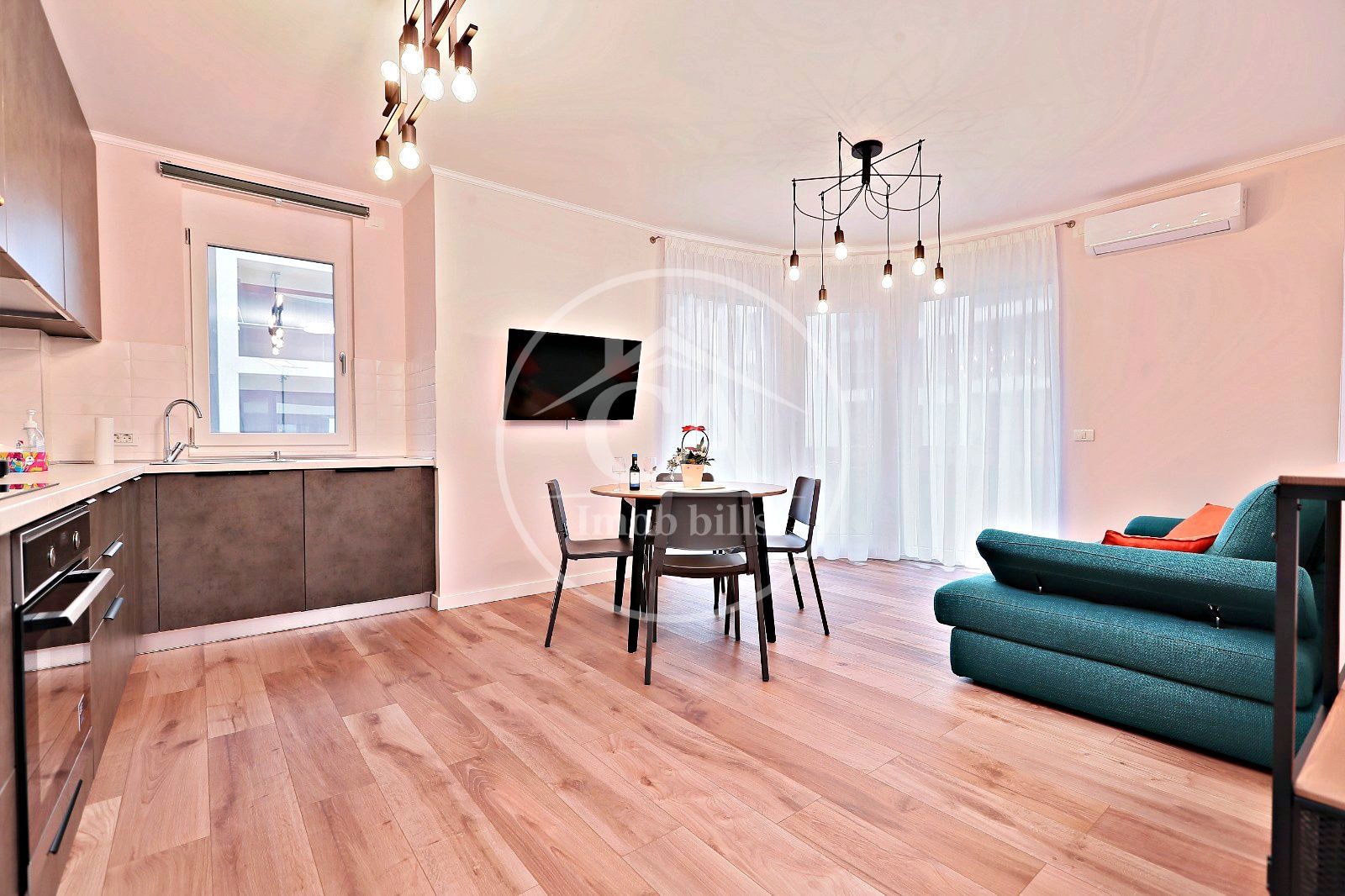 Apartament cu 3 camere de închiriat in WEST RESIDECE, Oradea - Poză 3