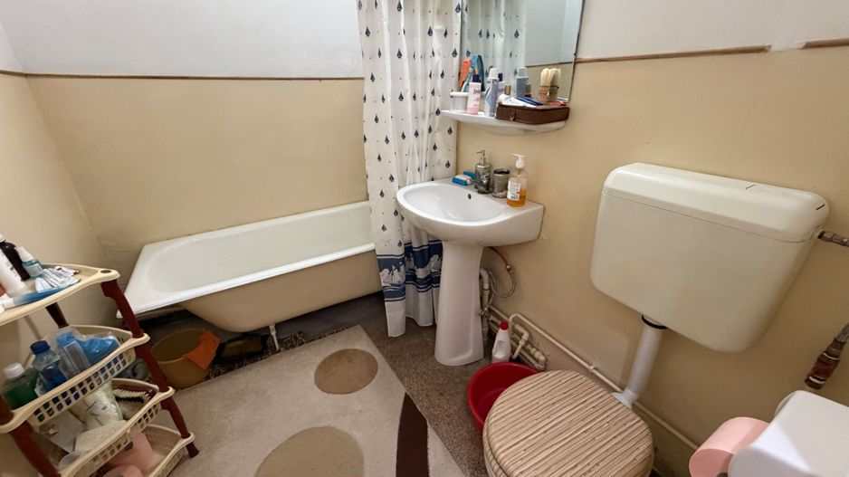 Apartament 2 camere, etaj 1 - zona Cetate - Poză 8