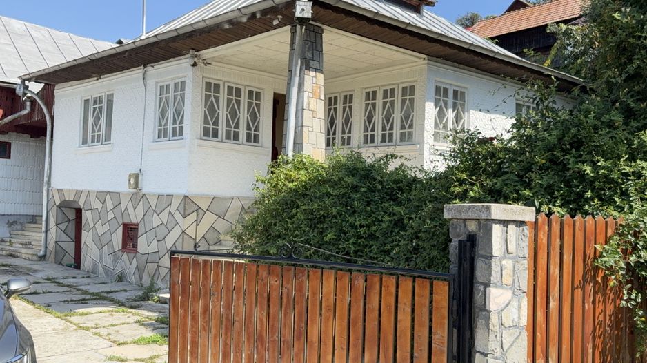 Casă + anexă 280 mp și teren cu dublă deschidere la strada 1500 mp - Poză 1