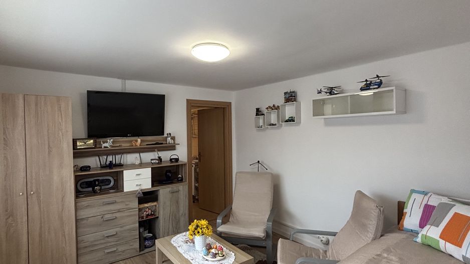 Casa de vânzare în zona Girocului - Poză 5