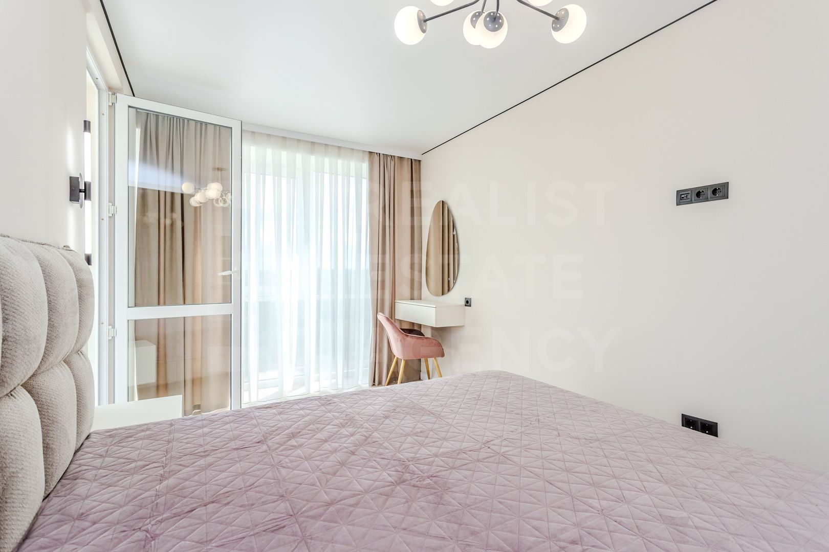 Vânzare, apartament,3 camere, Strada Nicolae Milescu Spătarul, Ciocana - Poză 10
