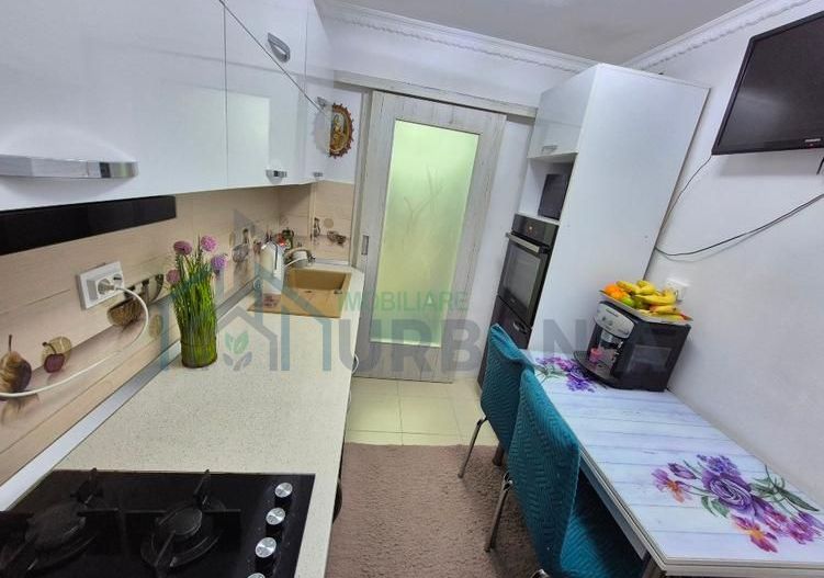 Apartament 3 camere etaj 4 de vânzare – Podu Roș, Aleea Rozelor, - Poză 9
