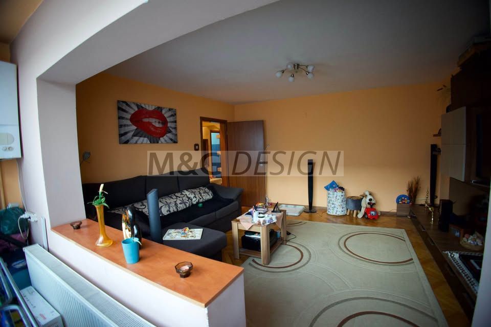 Etaj  2- 3 cam decomandat Bucovinei-Torontalului centrala proprie - Poză 7