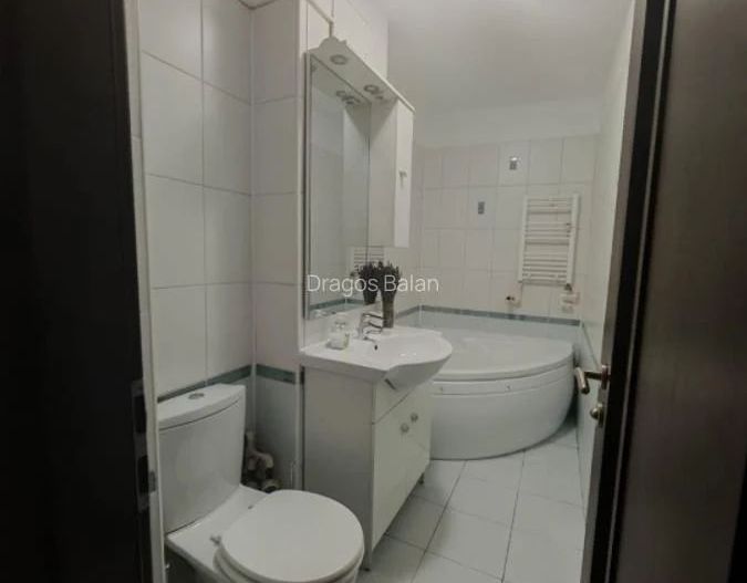 Garsoniera lux metrou LUJERULUI - Poză 3