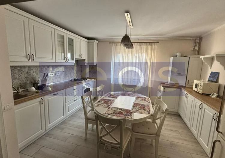 VANZARE 4 CAMERE DECOMANDAT - PARC SEBASTIAN - Poză 2