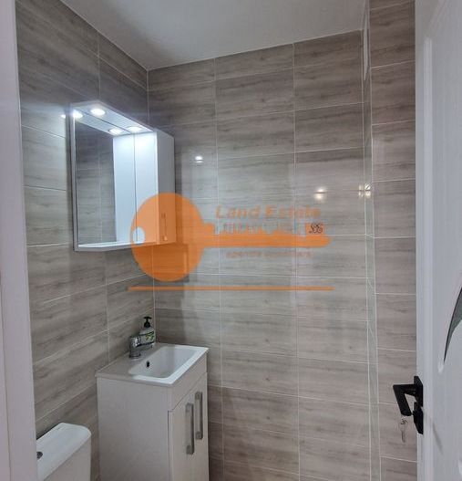 Apartament cu 3 camere in zona Nerva Traian - Poză 4