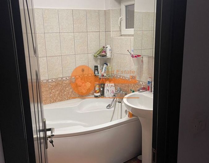 2 camere Politehnica ( Renovat-8minute metrou ) - Poză 2