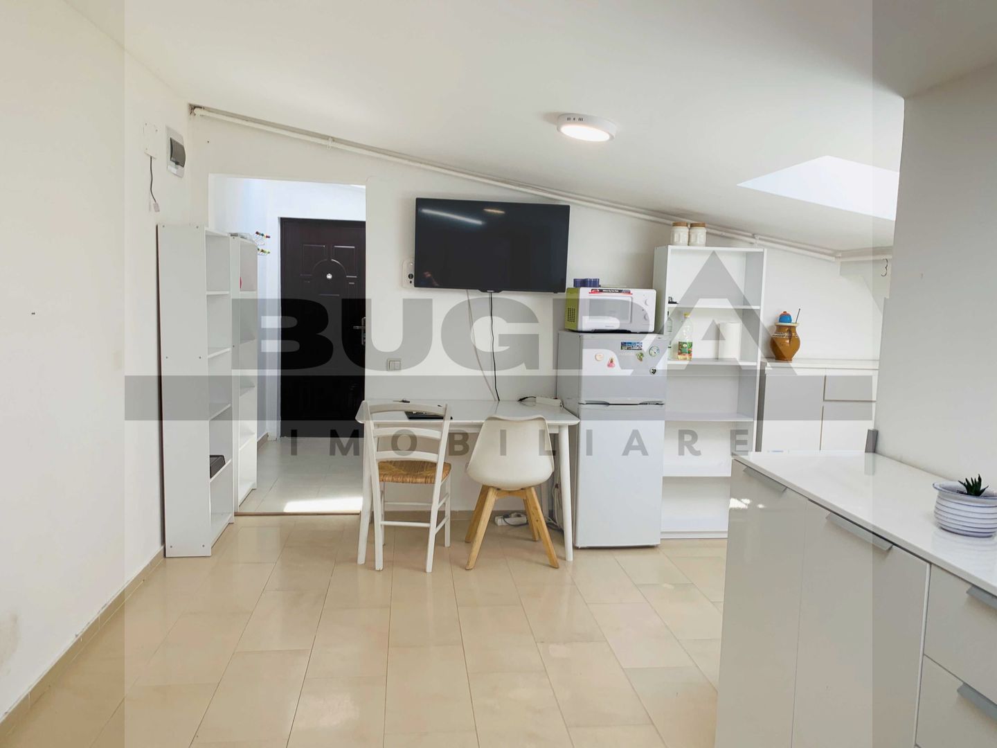 Apartament de 1 camera, 47mp, decomandat, zona Centrala - Poză 6