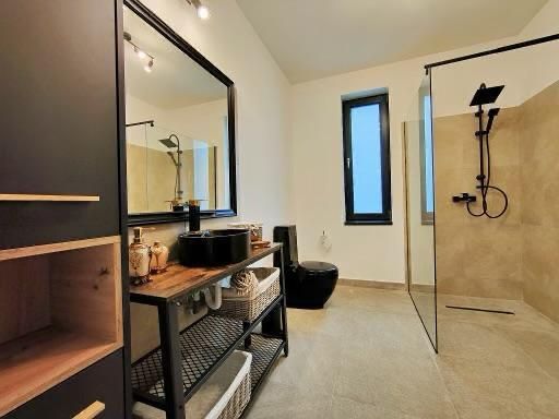 VILA CU PISCINA DE INCHIRIAT | COMPLET MOBILATA SI UTILATA | PIPERA - Poză 23