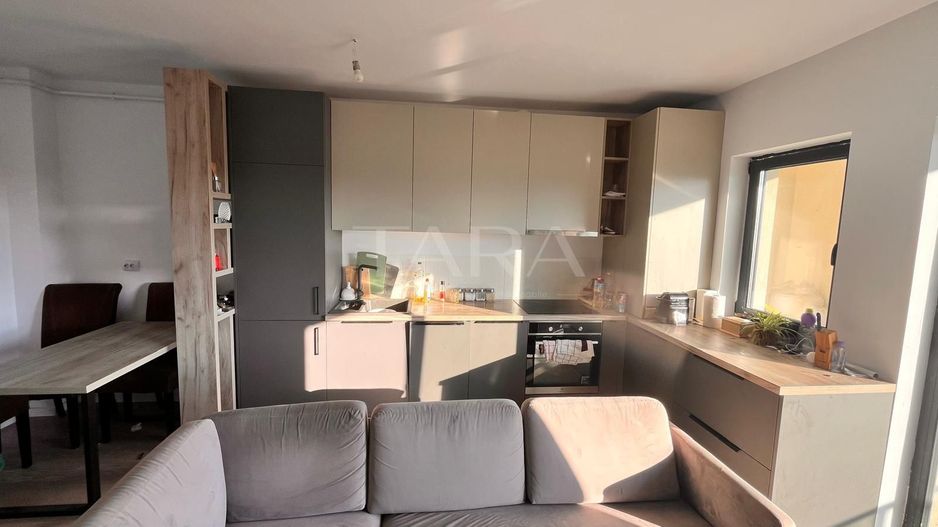 Apartament cu 3 camere, 2 balcoane și parcare subterană, Florești. - Poză 1