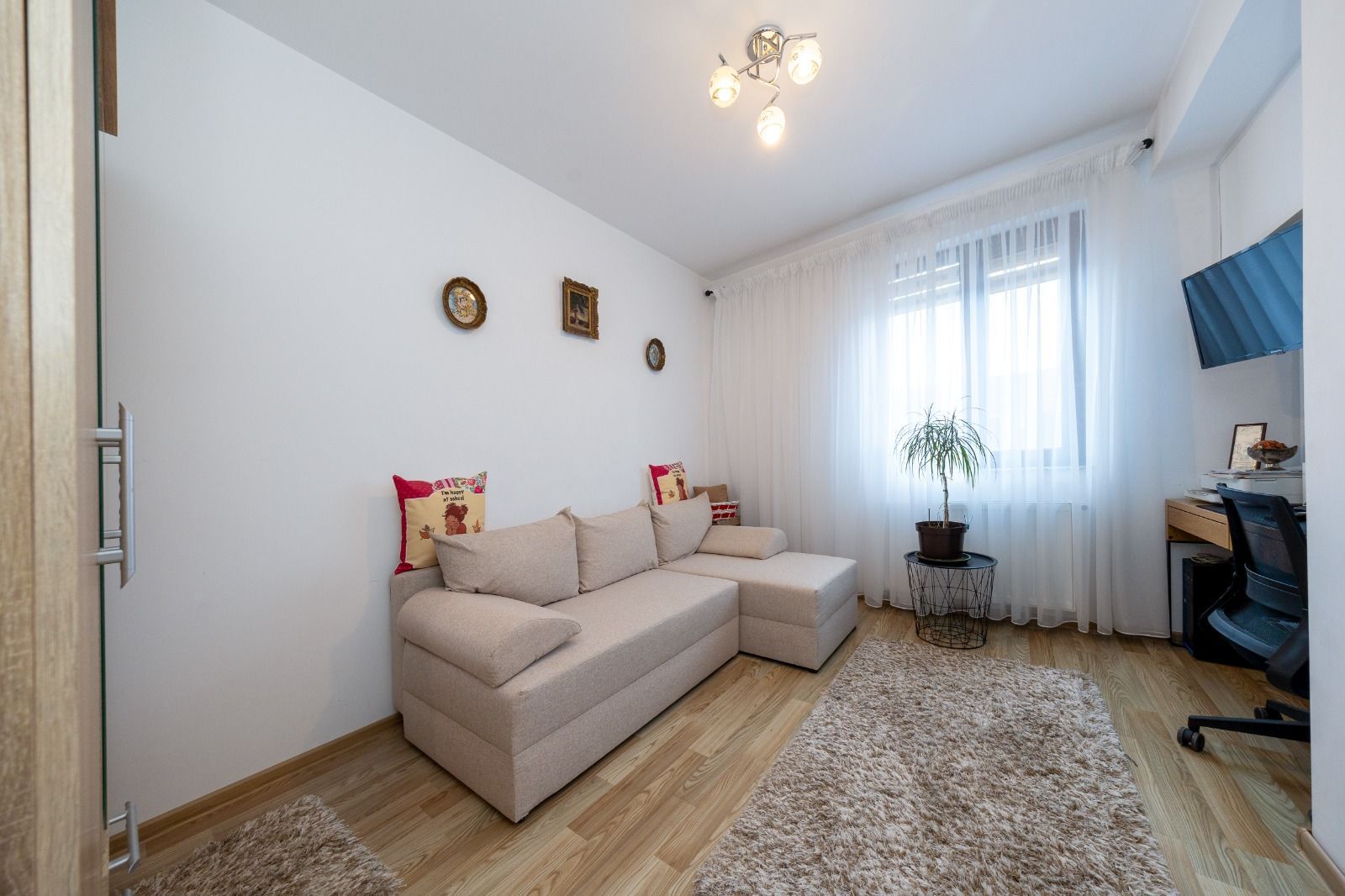 Apartament 3 camere, 82 mp+parcare si boxa-Isaran,Coresi - Poză 12