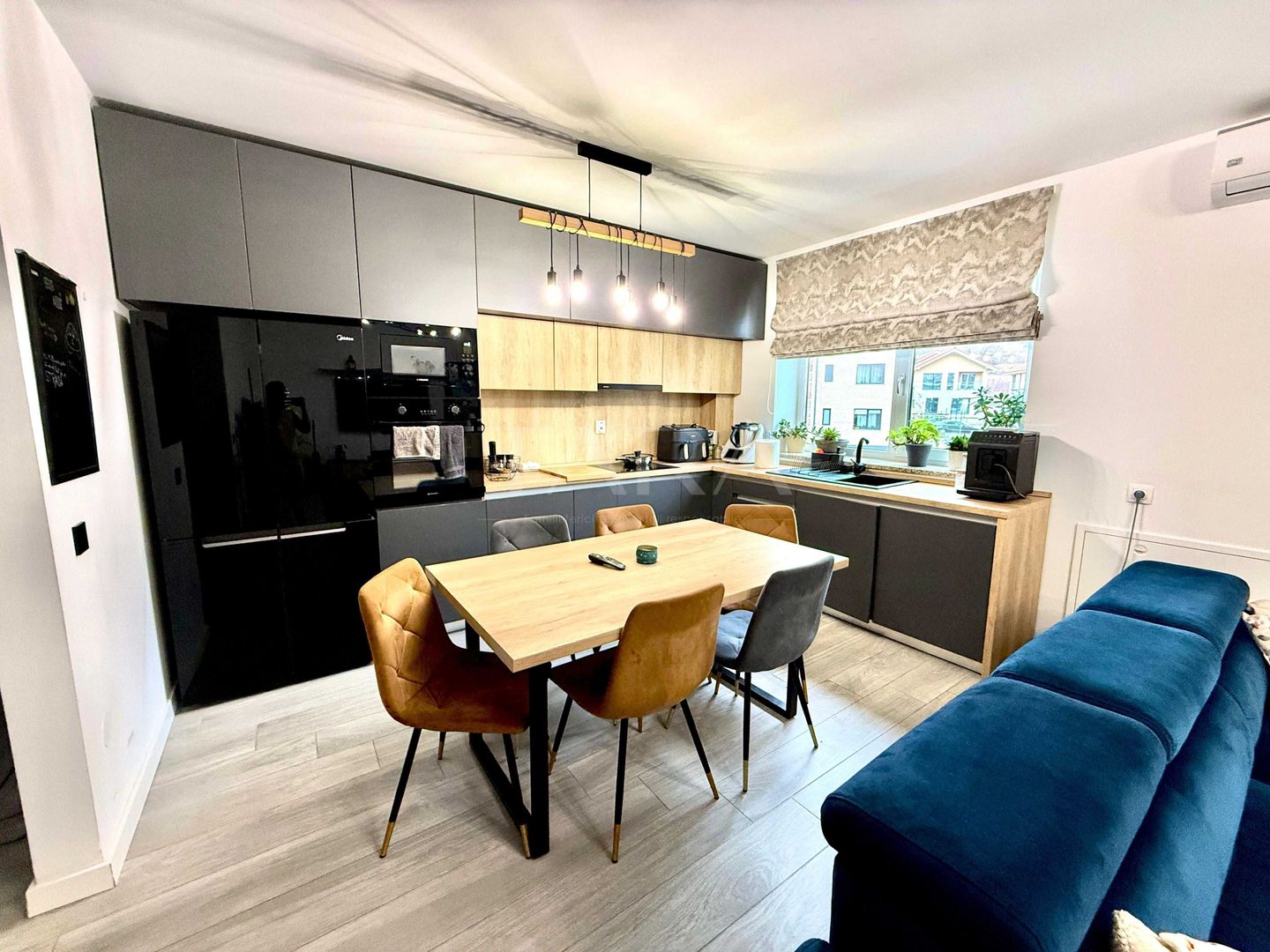 Apartament 3 camere, bloc nou 2021, garaj subteran – Chinteni - Poză 2