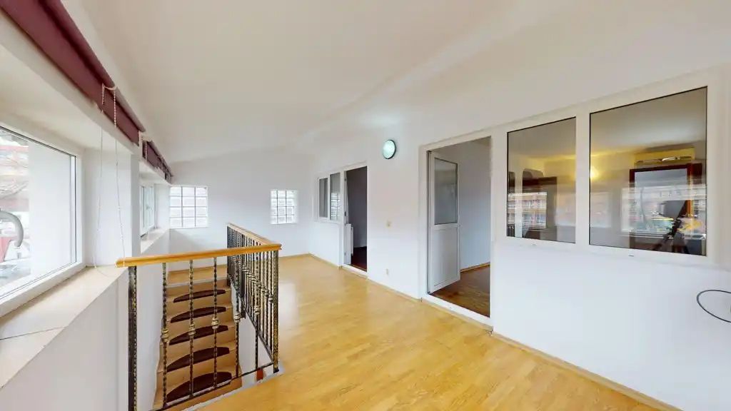 GROZAVESTI - Orhideea / Vila multifunctionala 251 mp / Teren 270 mp - Poză 17