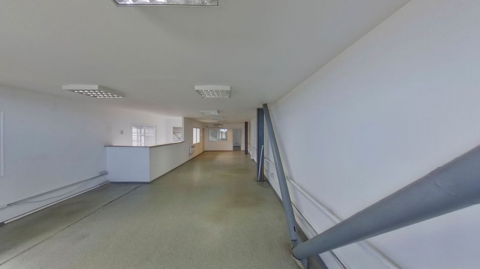 Parc industrial cu platformă betonată lângă A1 - Poză 7