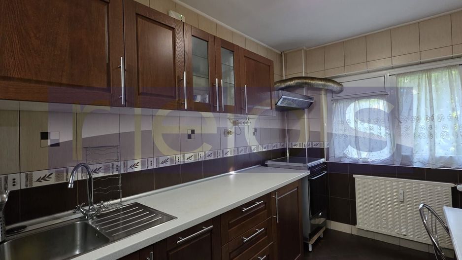 VANZARE 4 CAMERE SEMIDECOMANDAT TINERETULUI - Poză 8