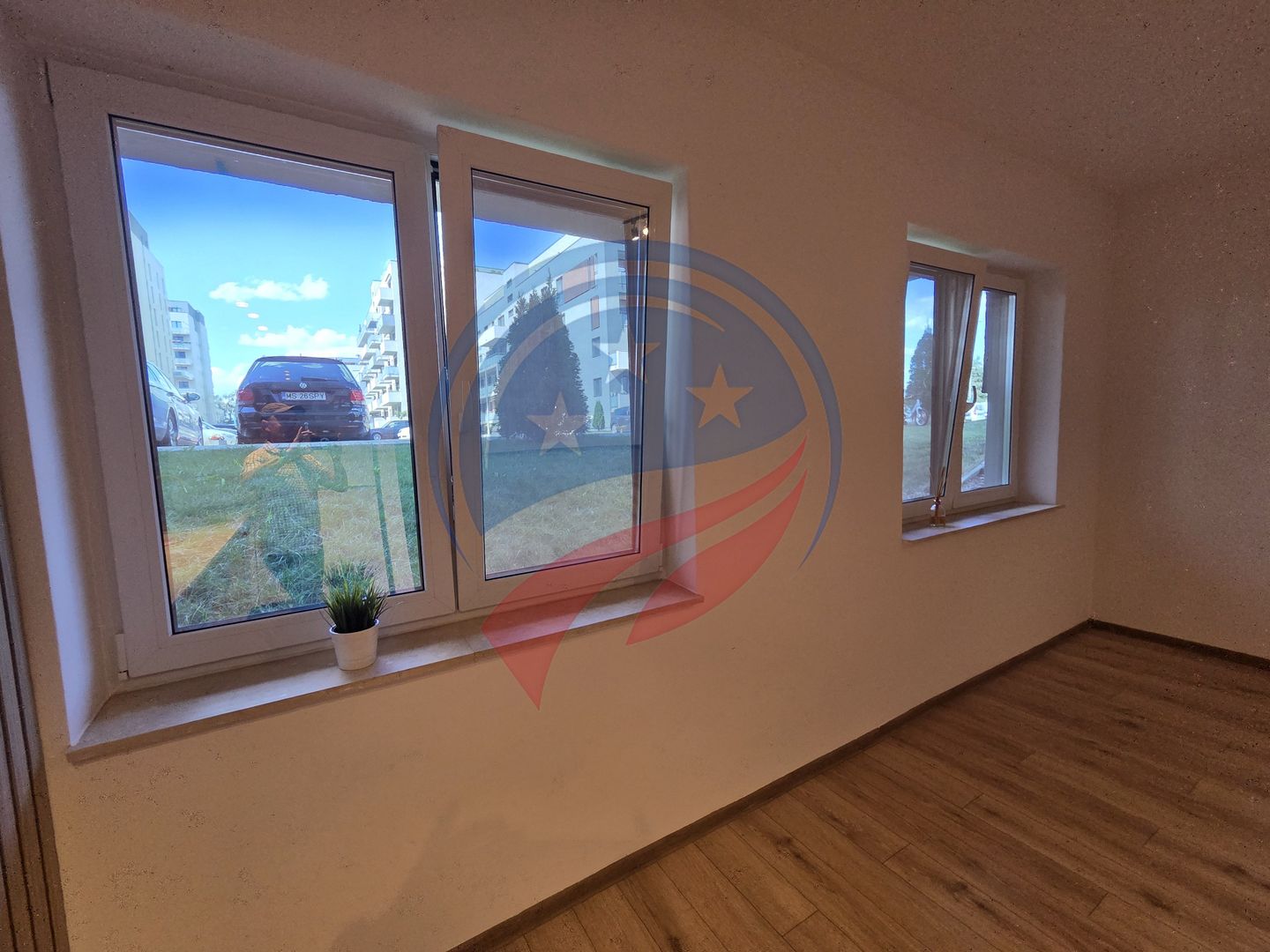 Apartament 2 camere | Complex Maurer, | Ideal - locuință,  birou sau investiție - Poză 3