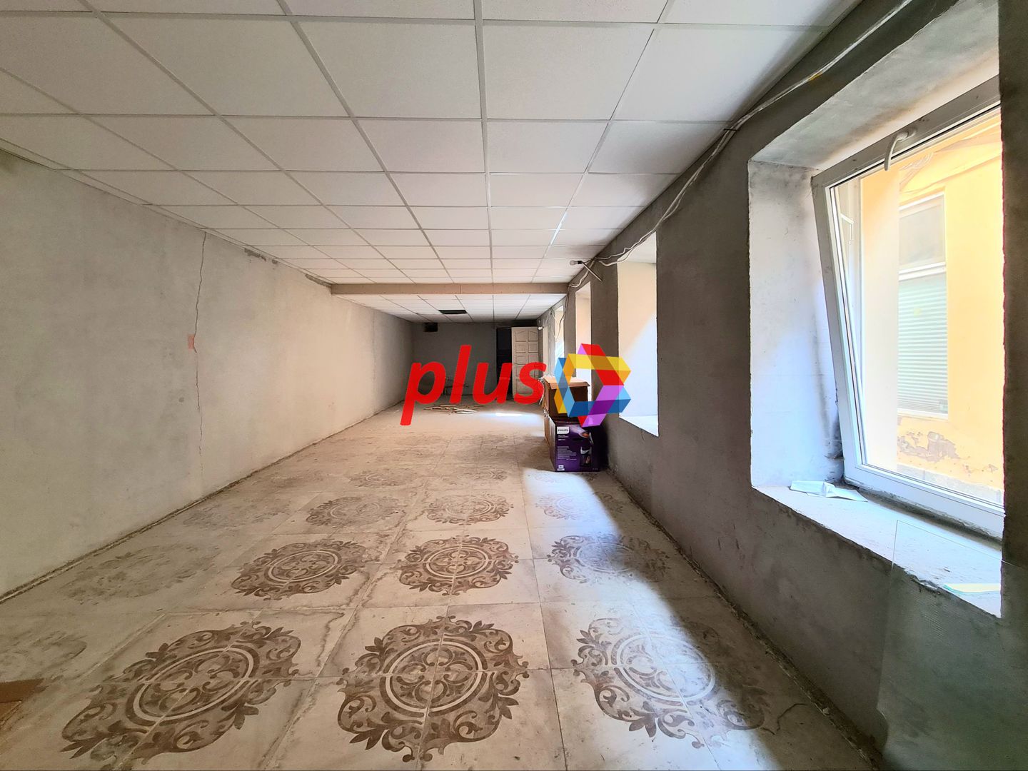 Spatiu comercial de închiriat Brasov  - 80 mp  # plus-imo.ro - Poză 1