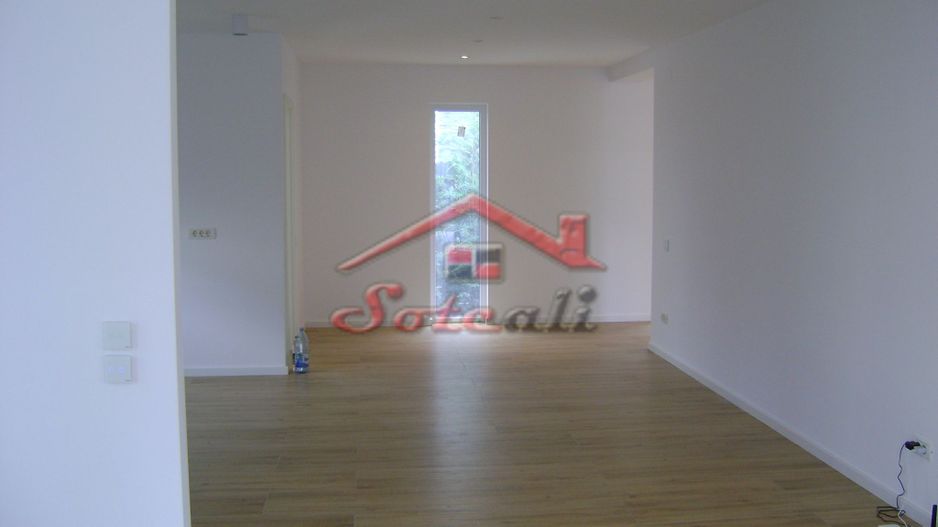 Casă Premium Parter Campina - Poză 9