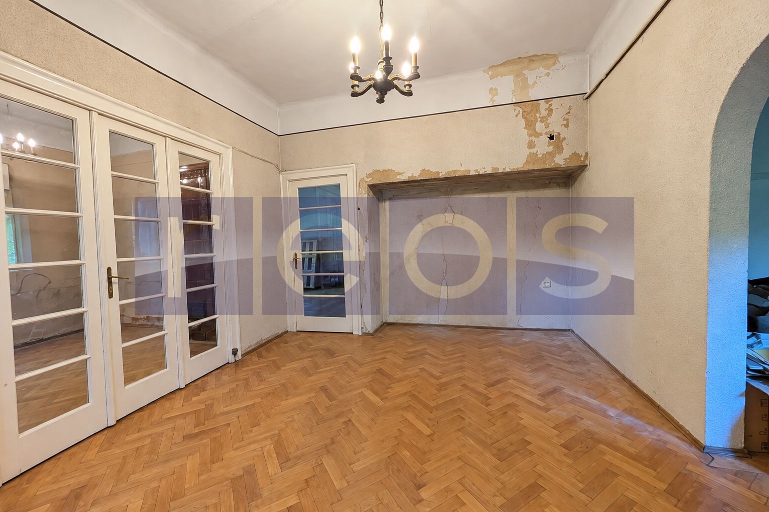 DE VANZARE 3 CAMERE  IN VILA – DOROBANTI – PARTER – IMOBIL P+1+M - Poză 2