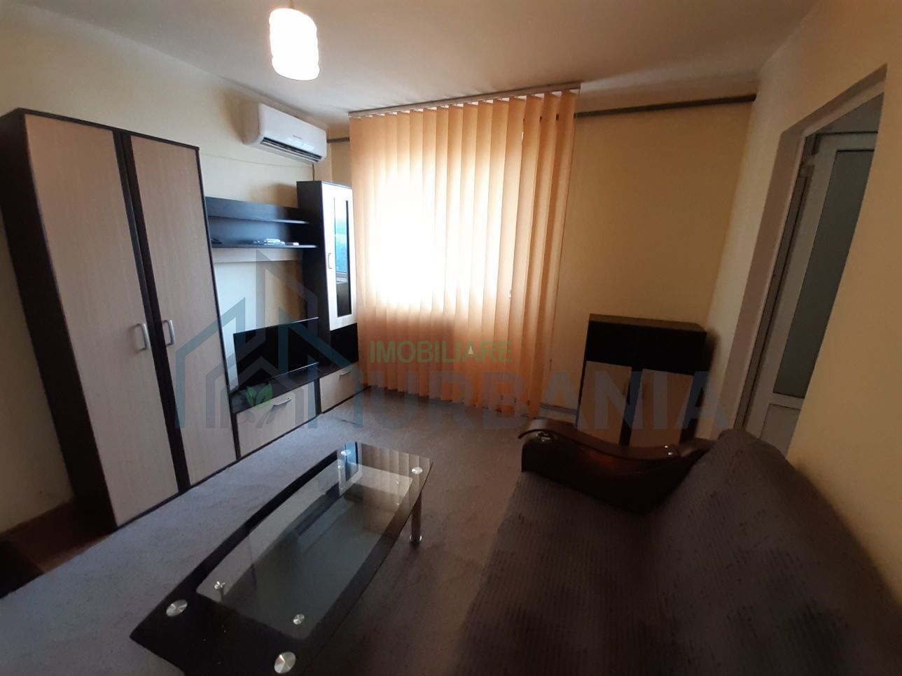 Apartament 2 camere de închiriat, Tătărași, la bulevard, mobilat, renovat, centrală termică, aer condiționat - Poză 1