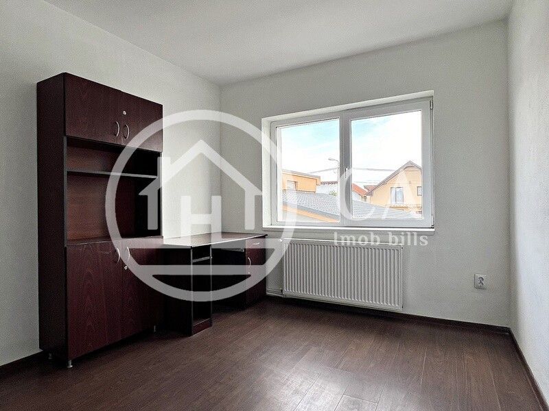 Casă de închiriat cu 5 camere în Cartierul Tineretului, Oradea - Poză 8