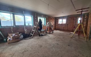 Casa independenta energetic Barnova Cercu, 4 camere, 475 mp teren - Poză 7