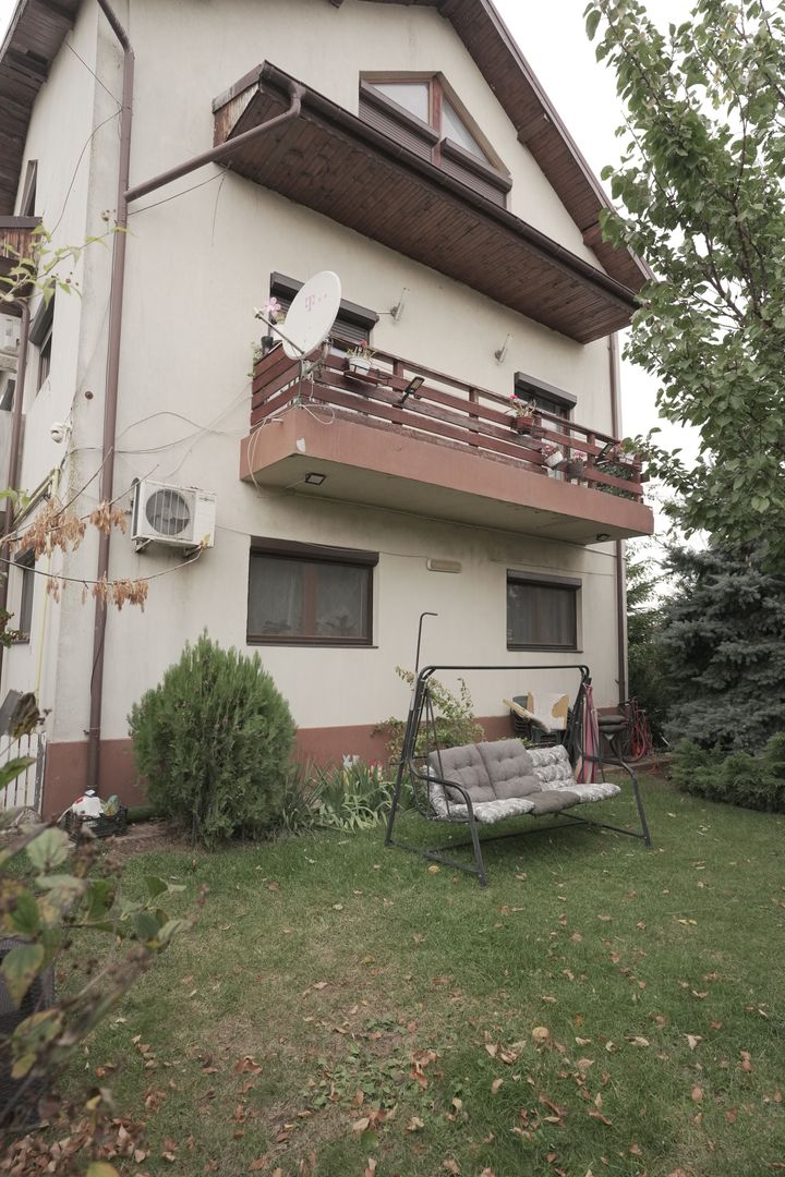 Apartament De 3 Camere Cu Gradina Mobilat Si Utilat - Poză 14