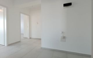Oferim spre vanzare apartament 2 camere modern cu pereti retractabili - Poză 12